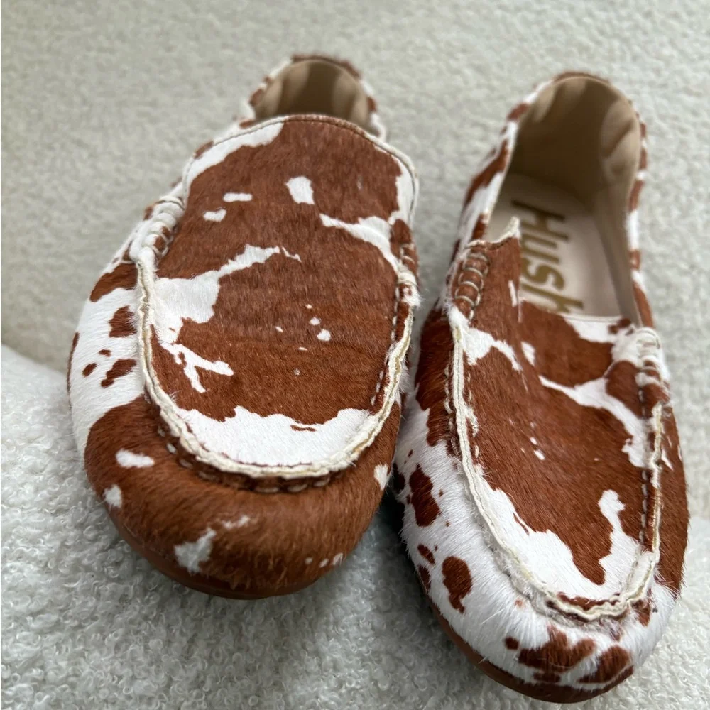 Hush Puppies Tan and Cream Patterned Loafers - Picture 3 of 6